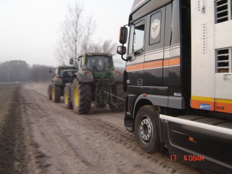 traktoros-vontatc3a1s-4